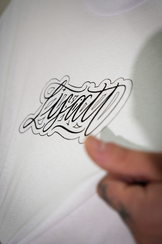 Camiseta Oversized Branca Lisatt x Pereira