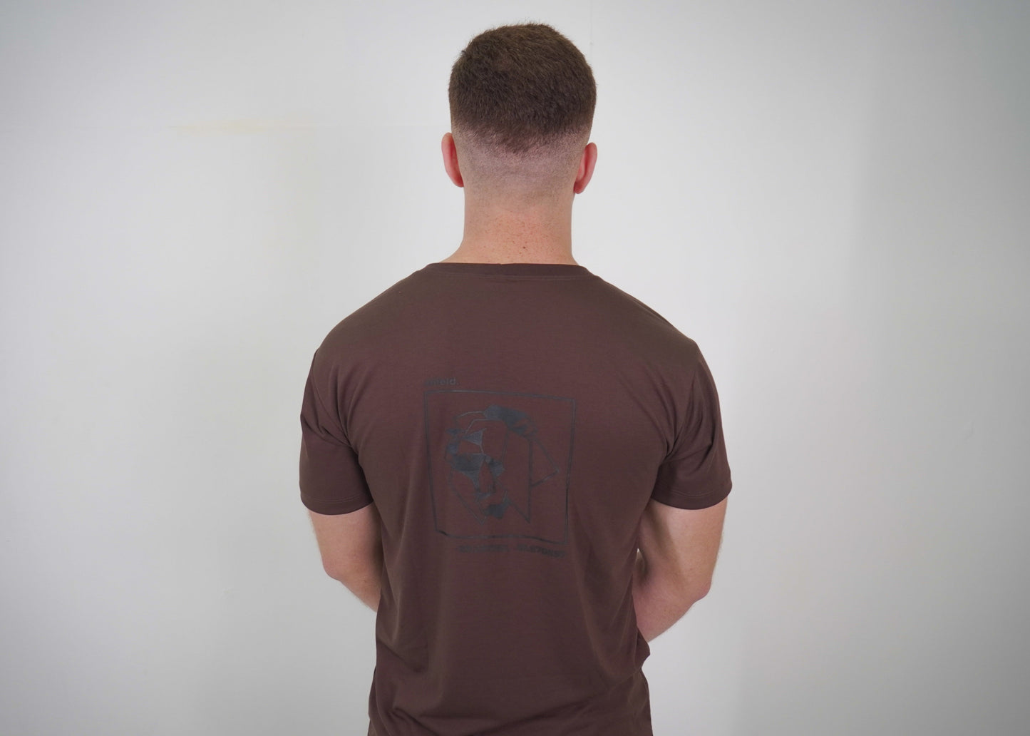 Camiseta Origens Shield
