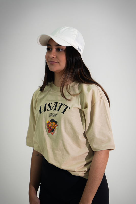 Camiseta Oversized Bege Lisatt x Pereira