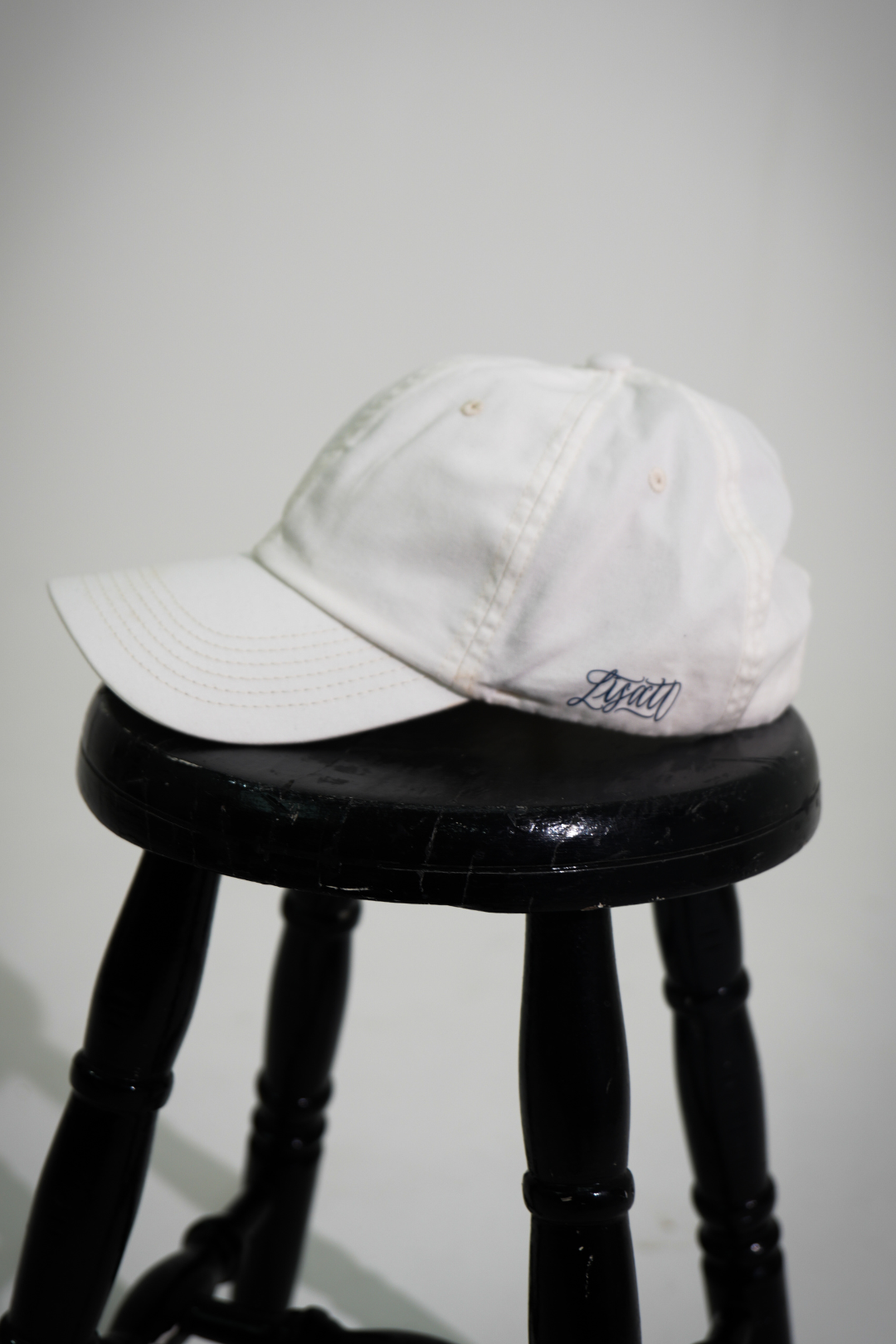 Boné Lisatt Off-white